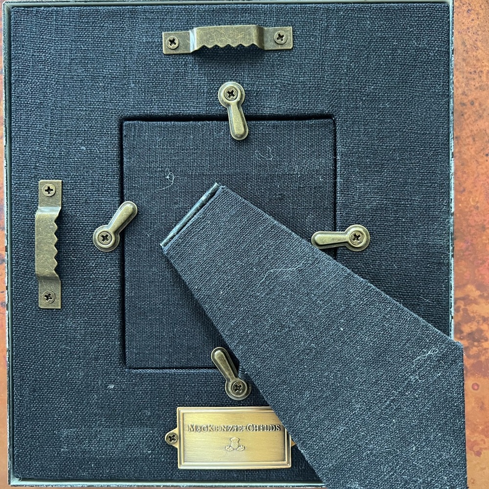 MACKENZIE CHILDS COURTLY CHECK